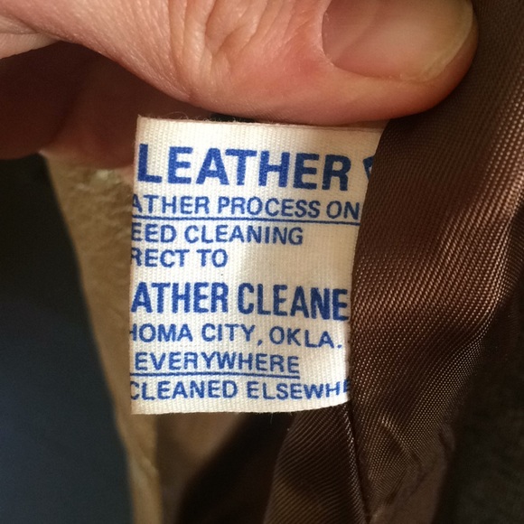 Vintage leather trench, with belt - Picture 7 of 8